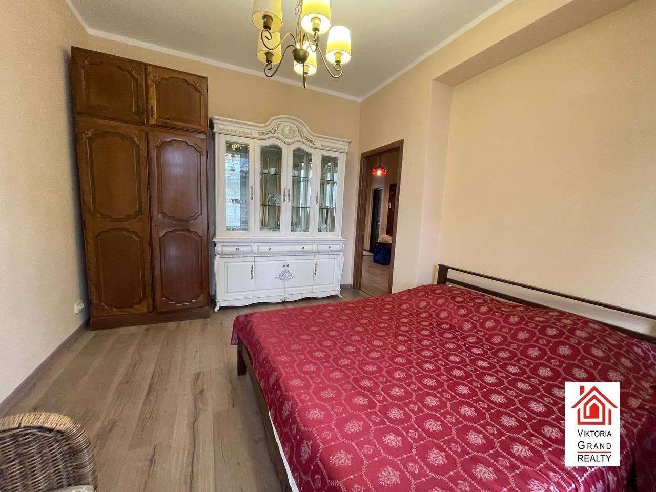 продажа трехкомнатной квартиры номер A-172689 в Киевском районе, фото номер 14